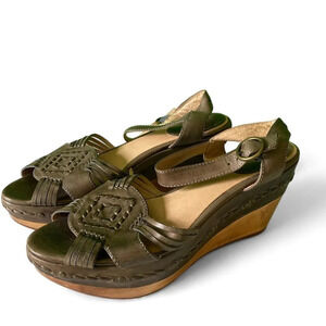 Frye Carlie Huarache Platform Sandals, Size 9.5, Leather Taupe-Brown Ankle Strap